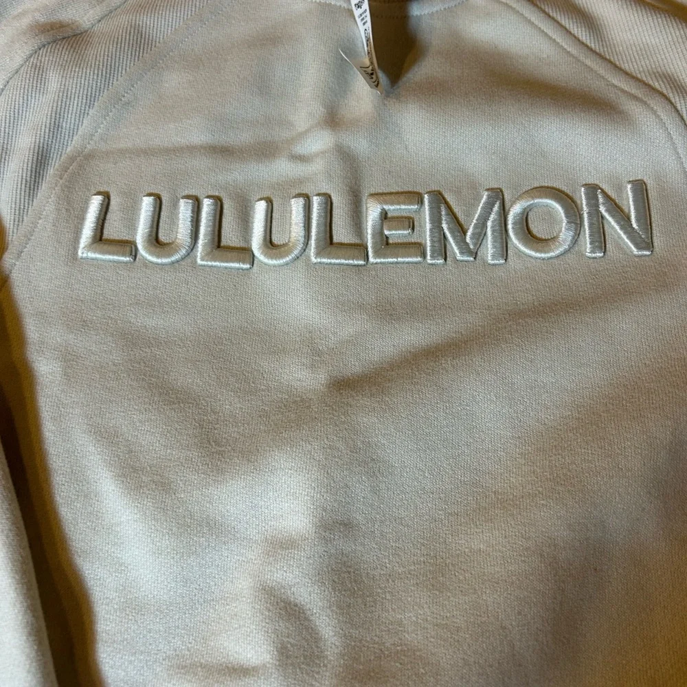 ❗️SOLD❗️Lululemon Scuba Oversized Pullover Wordmark in Bone 🆕 - Picture 6 of 9